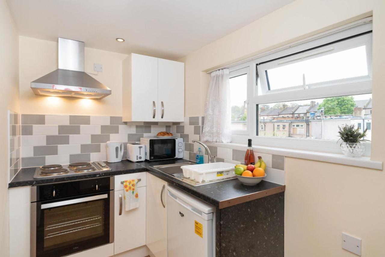S6 Ensuite Loft Studio Space Londra Exterior foto