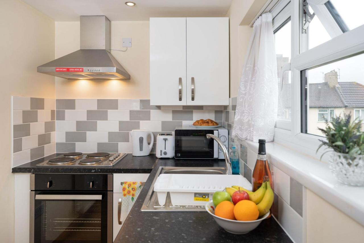 S6 Ensuite Loft Studio Space Londra Exterior foto